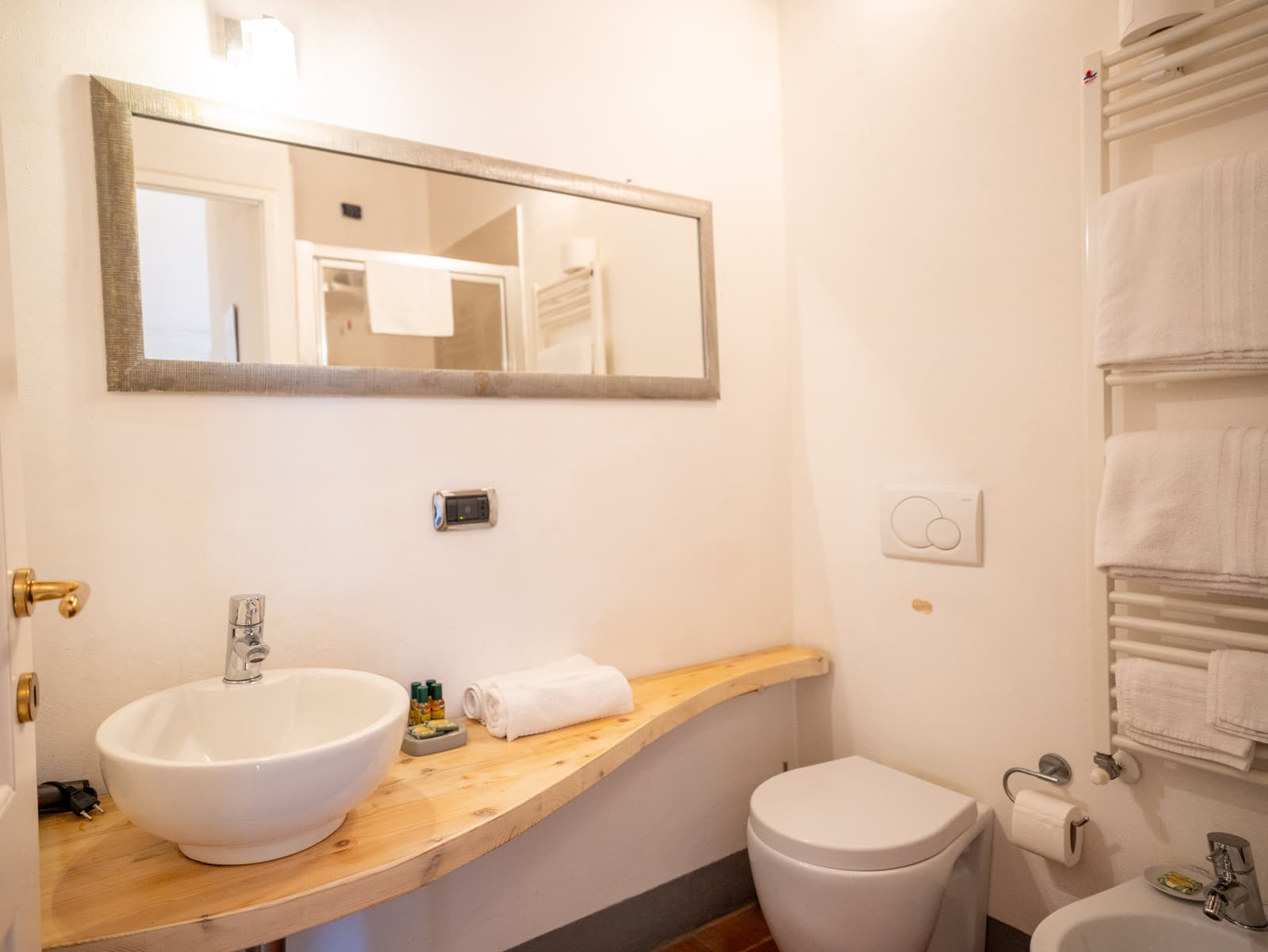 Il bagno — Gaia