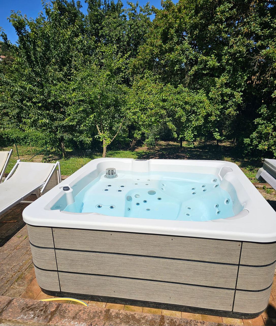 La jacuzzi — L'Albero di Gamelì
