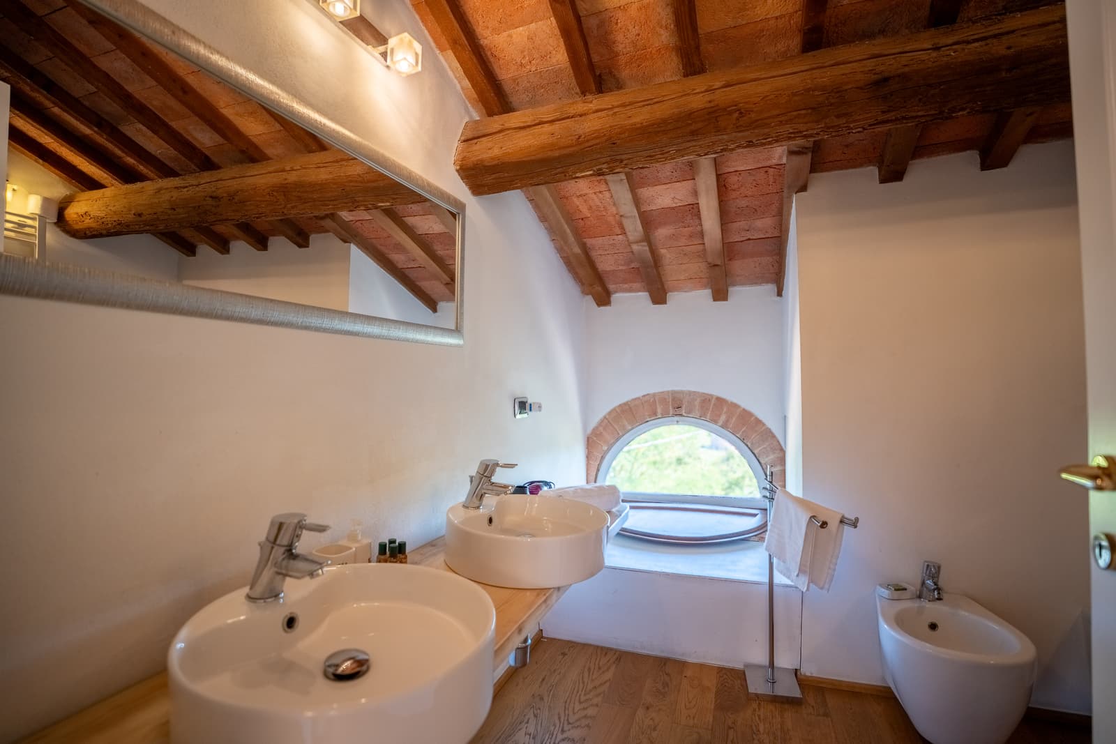 Il doppio lavabo — Milena